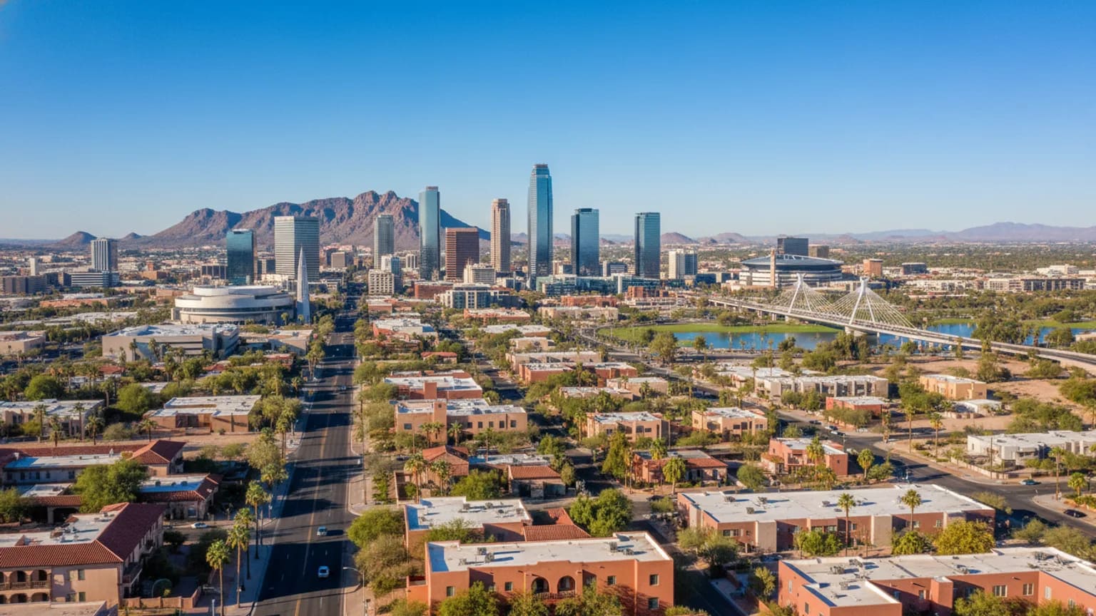 Phoenix, United States — coworking & meeting rooms
